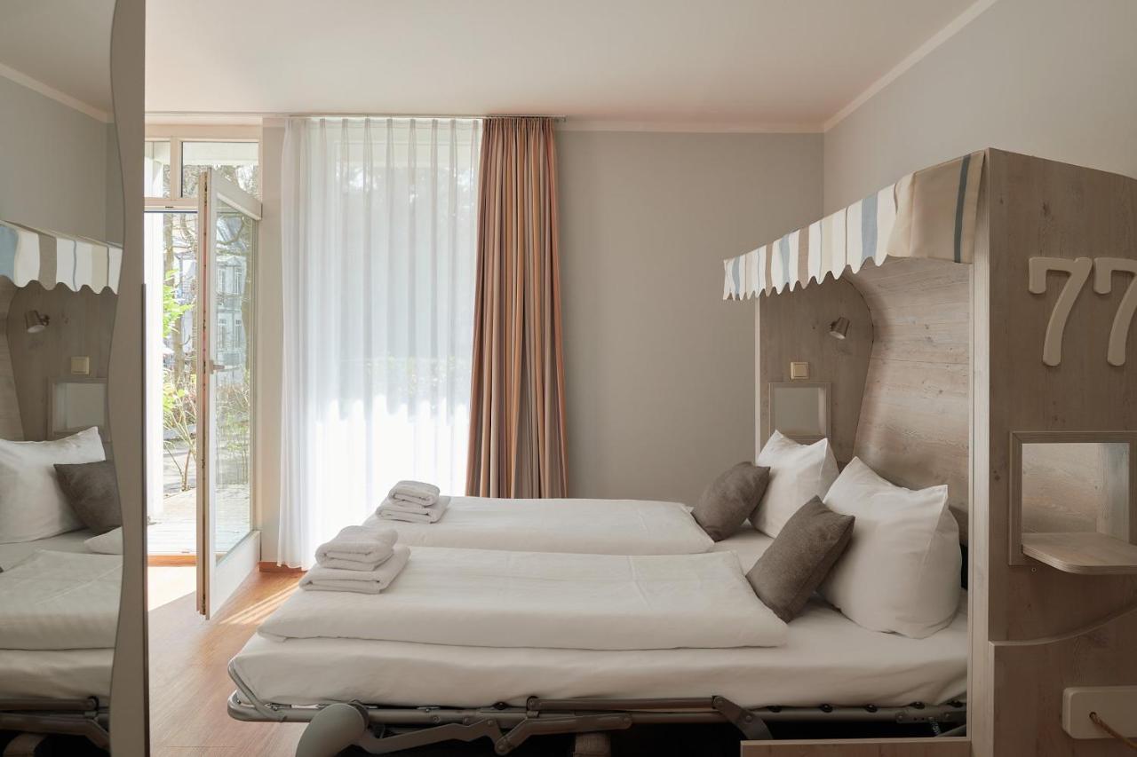 R&R Hotel Strandallee 巴贝 外观 照片