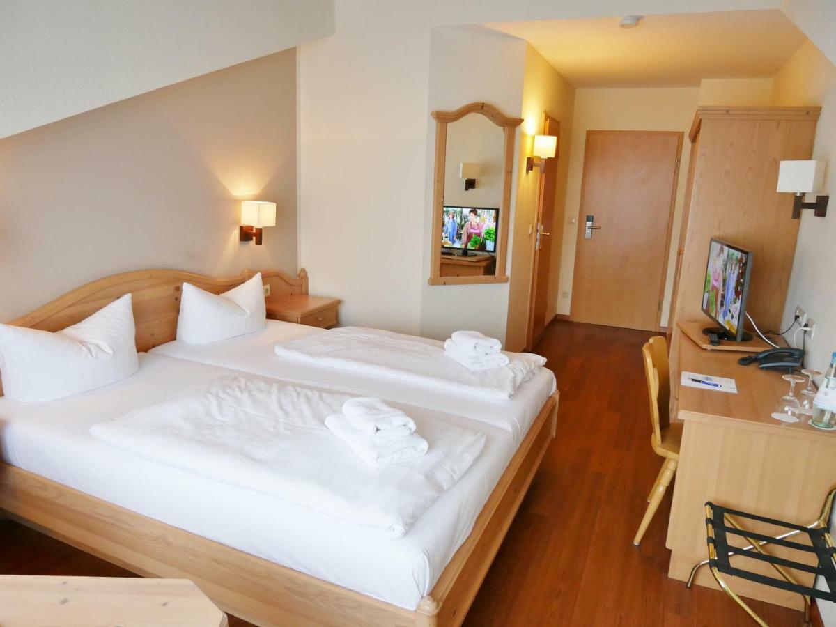 R&R Hotel Strandallee 巴贝 外观 照片